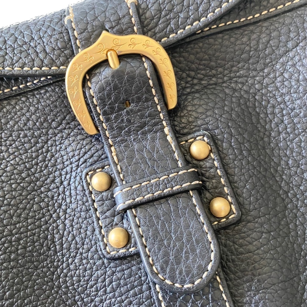 HTF: Dooney & Bourke ✪ Pebbled Leather Handbag ✪ Black with Gold Hardware ✪ - Picture 4 of 12
